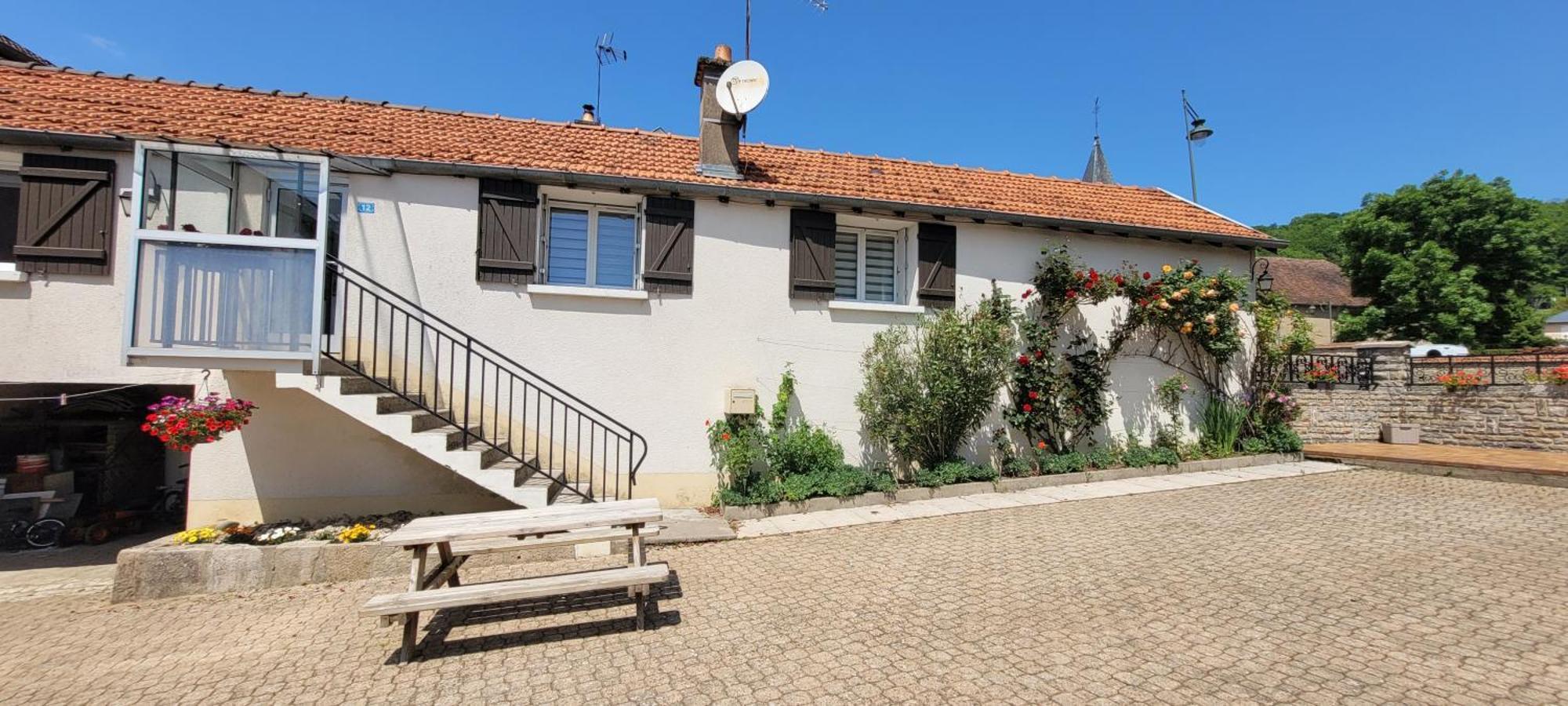 La Maison De L'Abeille De Percey Longeau-Percey Kültér fotó